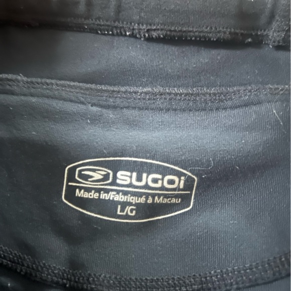 Sugoi cycling shorts size L - Picture 2 of 2